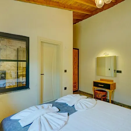 Stone Duo Vila *